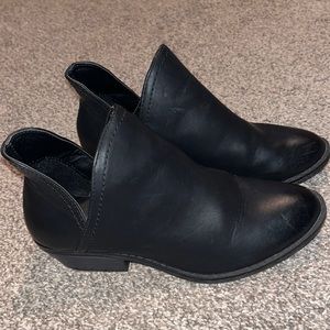 Womens ankle boots